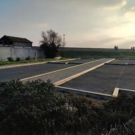 4 Personnes Bord Yves